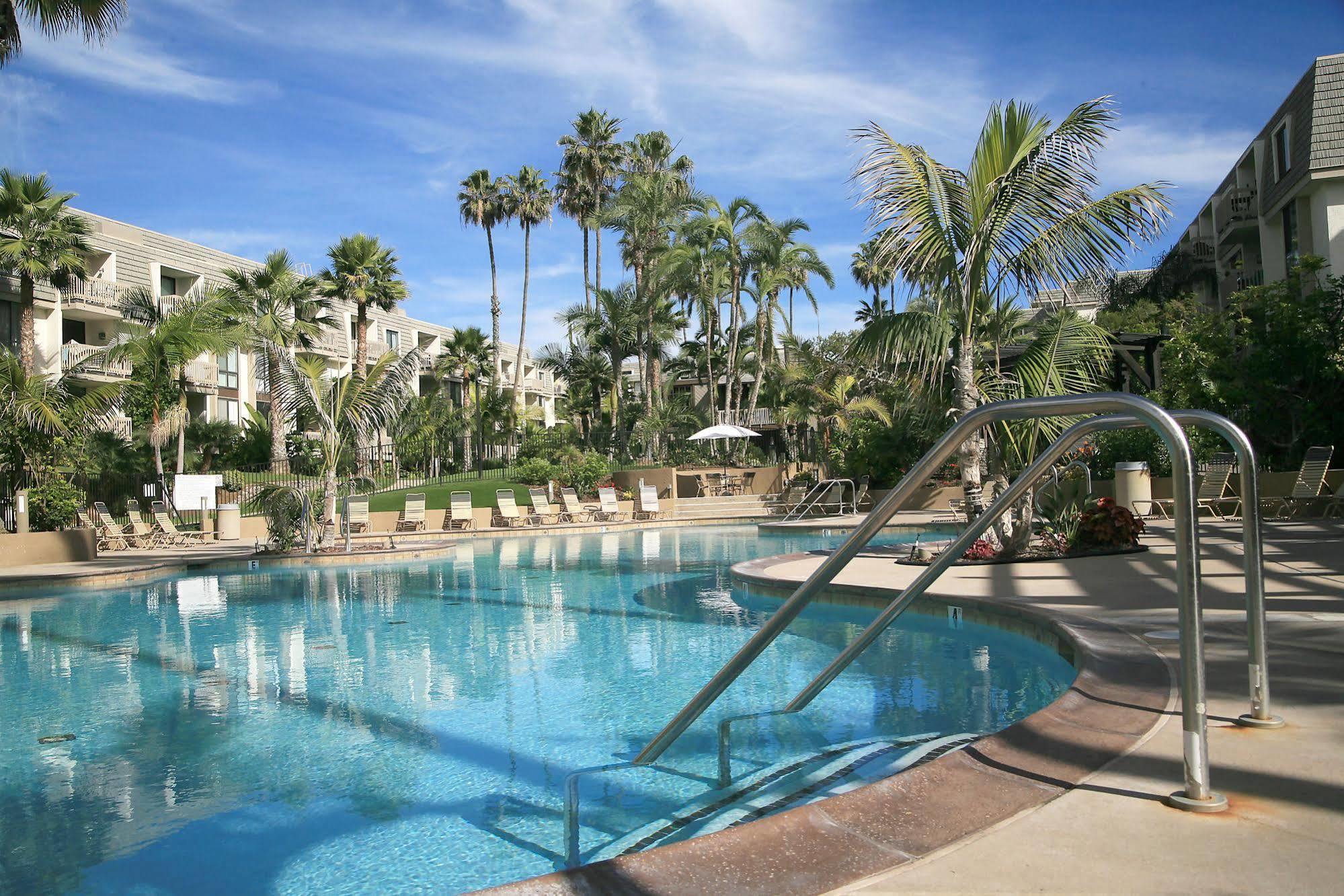 Oceanview Retreat - Steps To The Beach And 2 Pools Oceanside Exterior photo